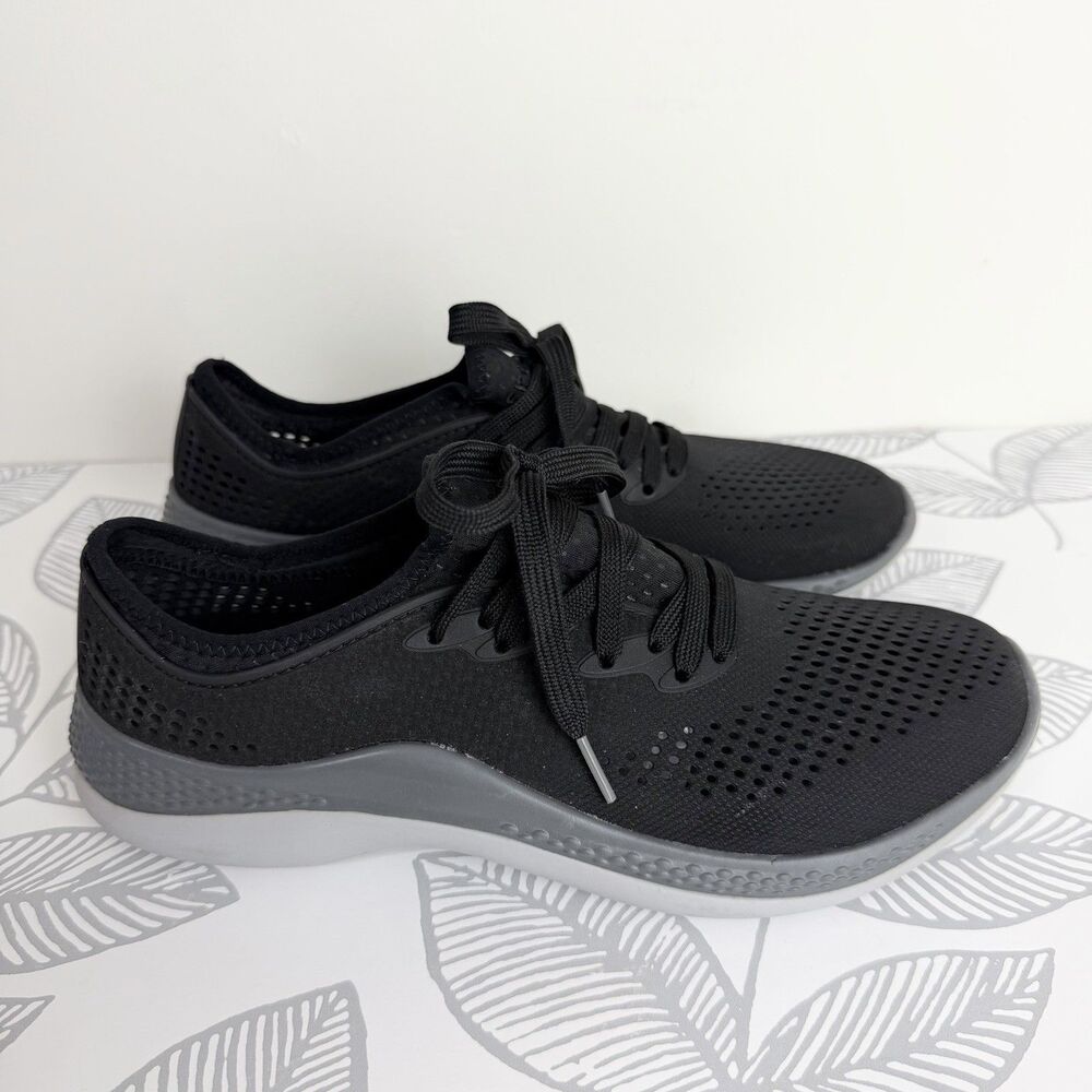 Crocs LiteRide 360 Pacer Sneakers Black & Gray Women’s 10